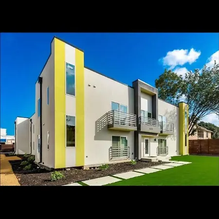 6 Min To Deep Ellum Apartment
